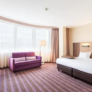 https://hotel-desilva-premium-poznan.poznan-hotels.com